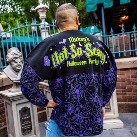 Mickey’s Not So Scary Halloween Party Spirit Jersey - Picture 9 of 9